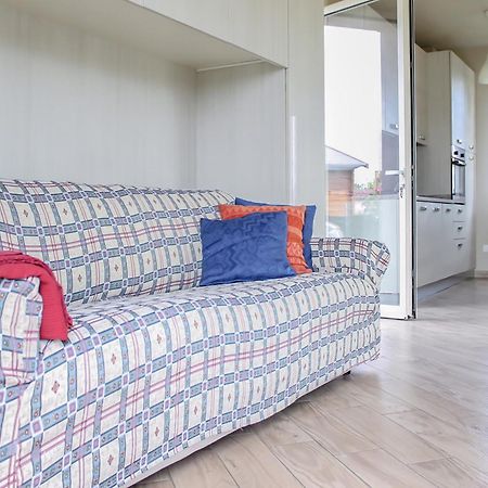 Modern Home With Private Parking Near The Station! Lucca Exteriör bild